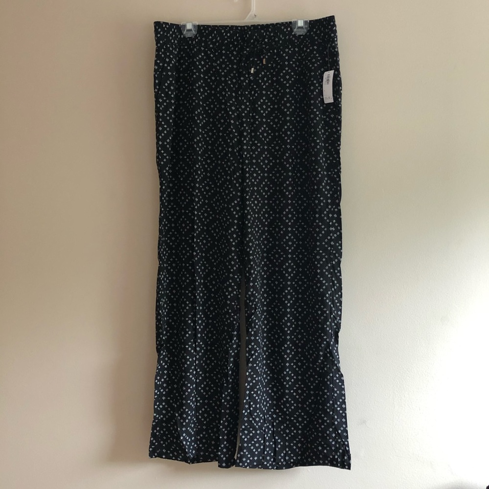 NWT Old Navy Soft Wide Leg Pants